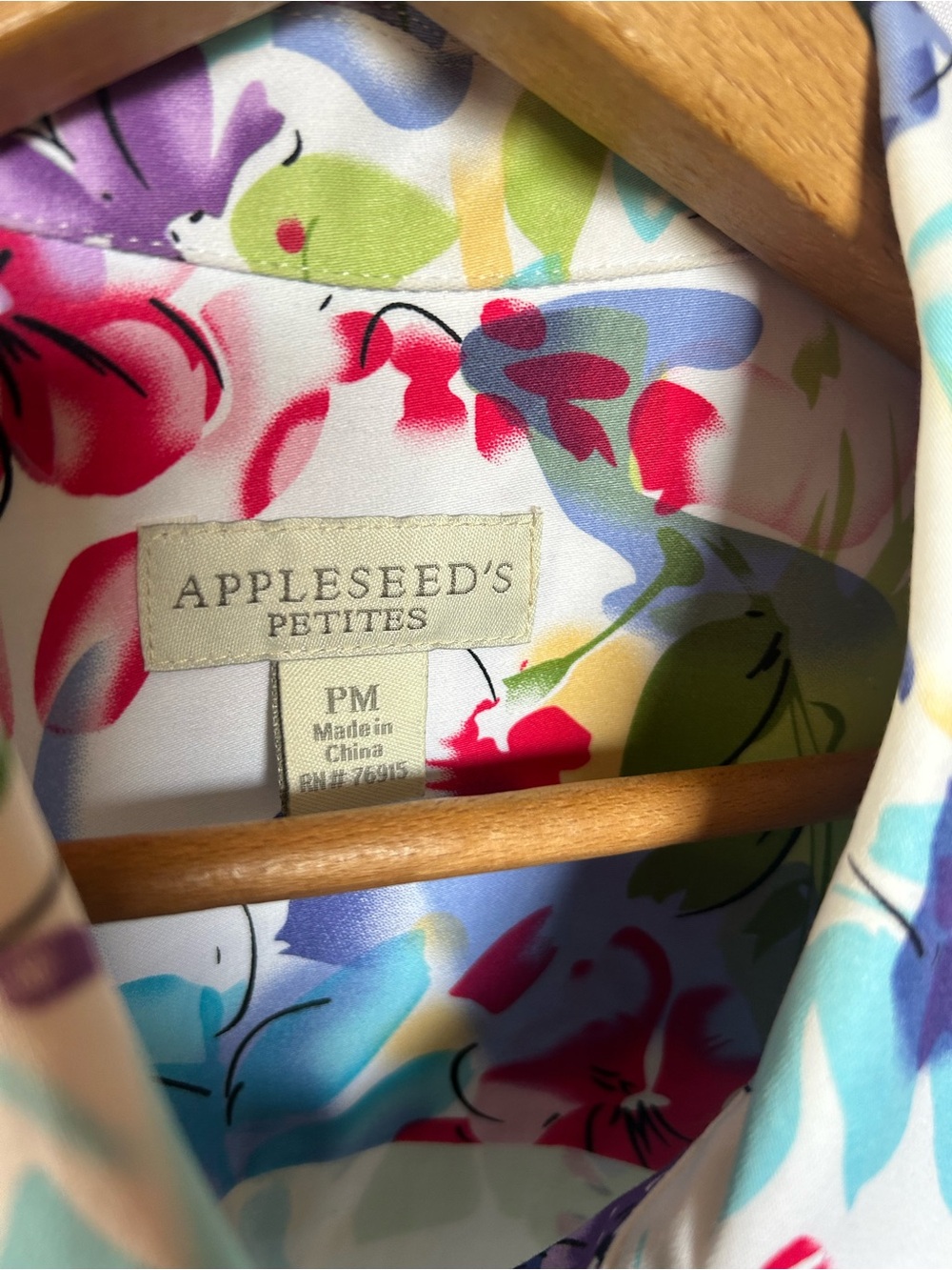 Appleseed's White Floral Button-Front Blouse with Multi-Color Bloom - Picture 3 of 5